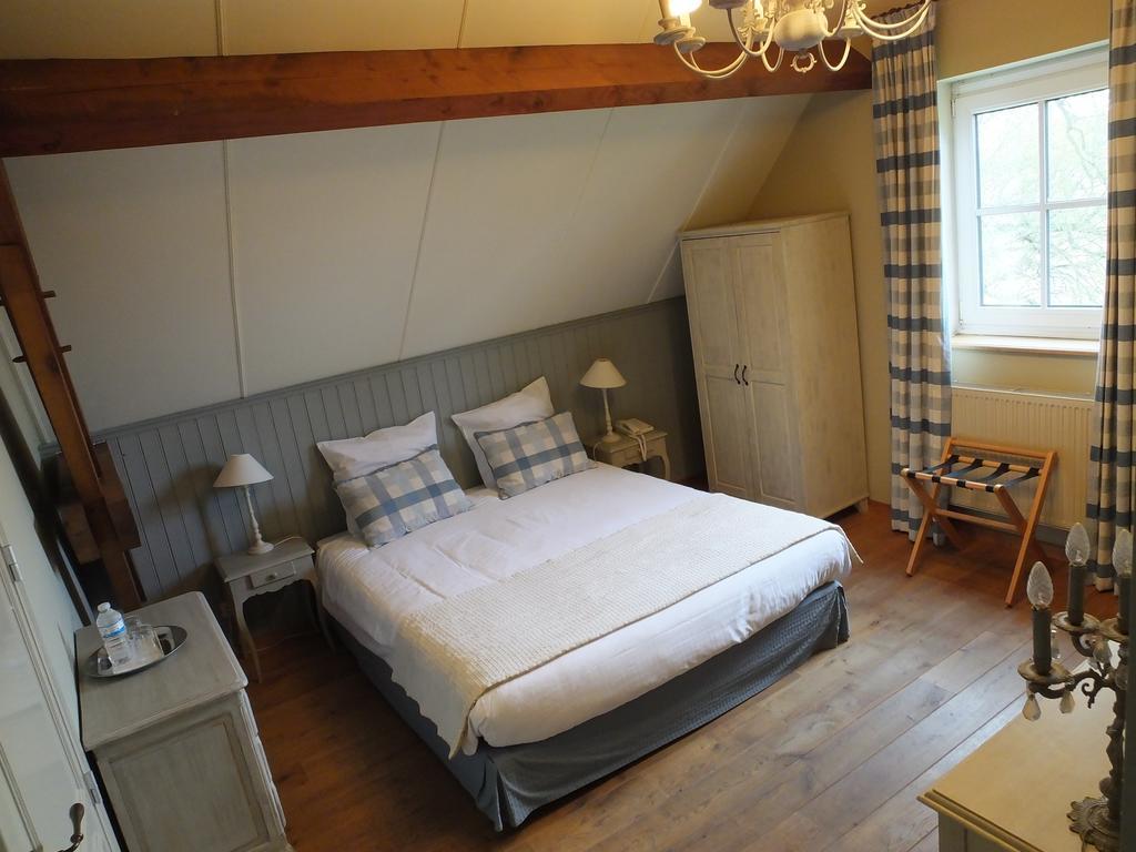 Hostellerie Au Coeur Du Spinois 레베크로그농 객실 사진